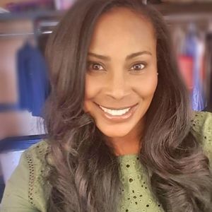 Meet your Posher, Karen Fenderson